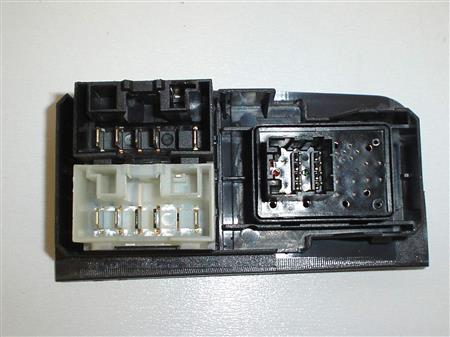INTERRUPTOR ALZA VIDRIO ORIGINAL MARELLI