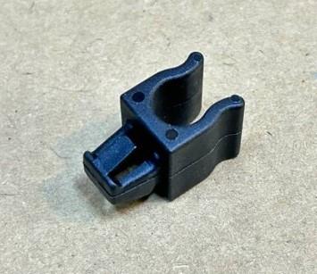 SOPORTE VARILLA CAPOT GENUINO